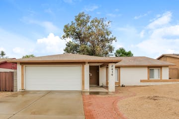 2414 W REDFIELD RD PHOENIX, AZ 85023